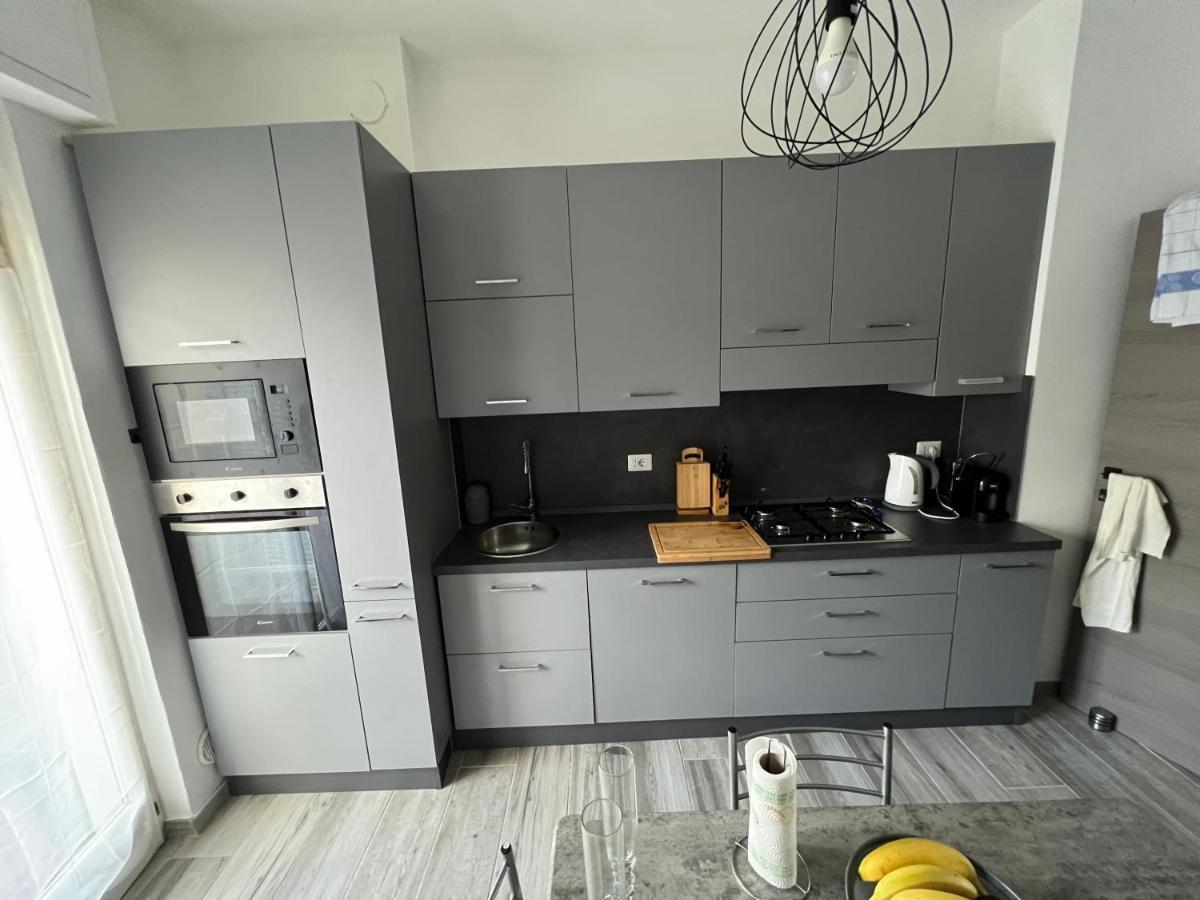 Casa Di Afi, Perfect For 4 - Kitchen - Parking - Netflix Apartamento Arona Exterior foto