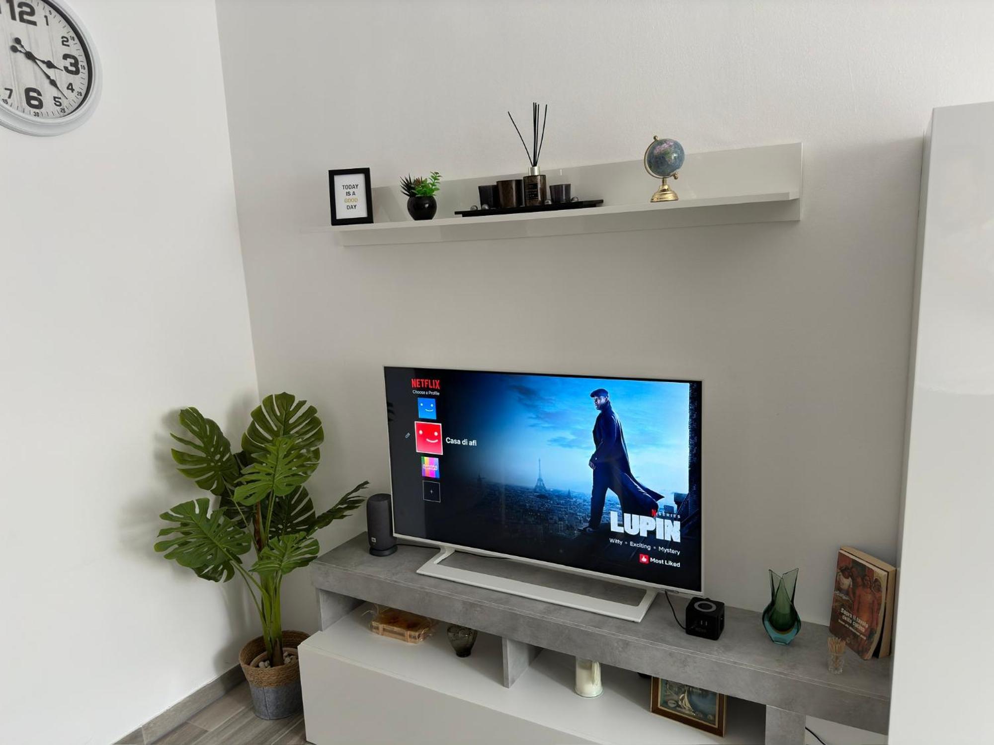 Casa Di Afi, Perfect For 4 - Kitchen - Parking - Netflix Apartamento Arona Exterior foto